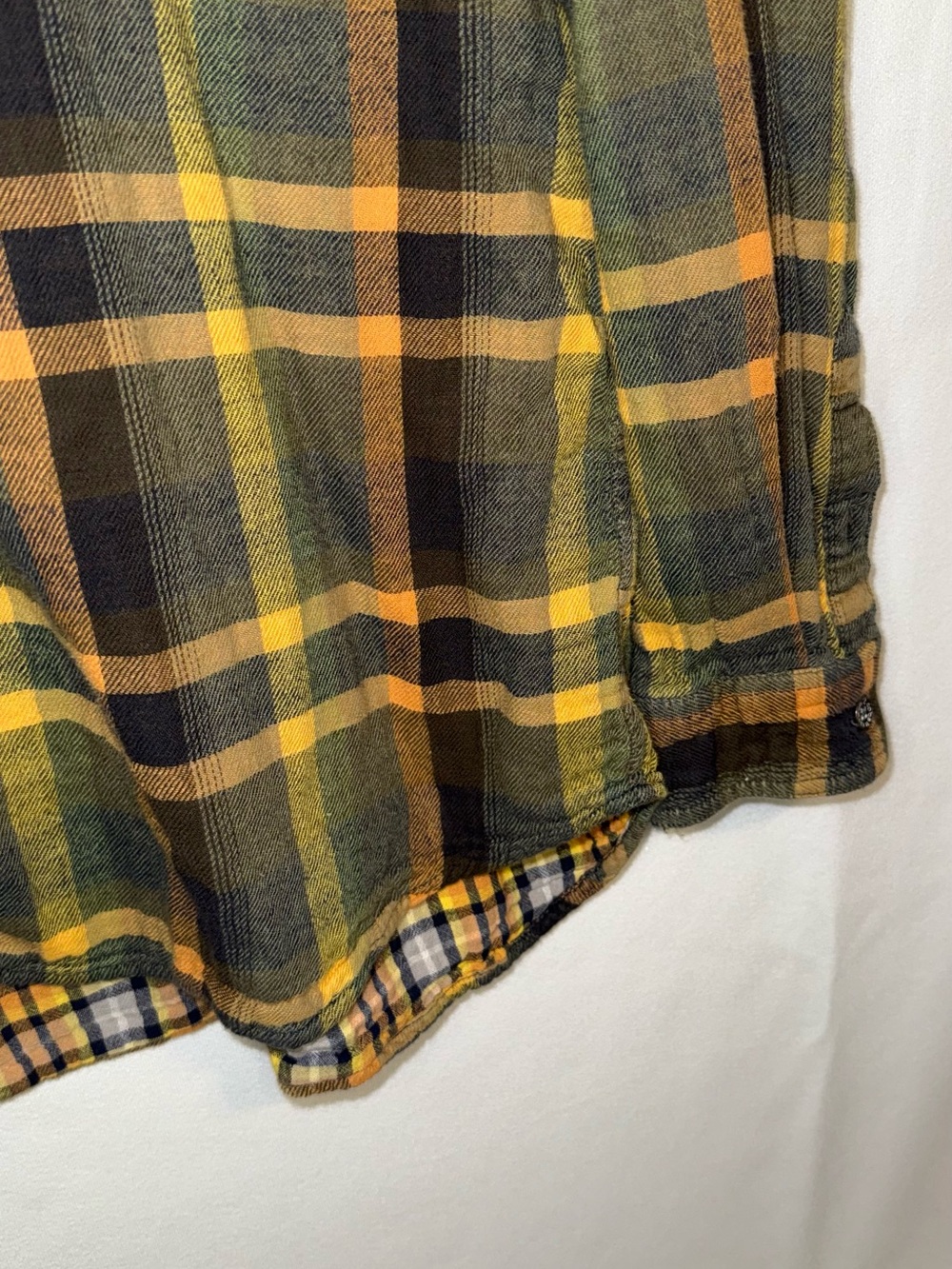 Carbon2Cobalt Men’s Plaid Flannel LS Button Up Shirt Size XL Green Yellow - Picture 7 of 9
